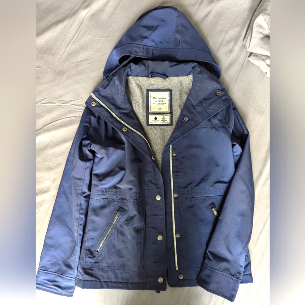 Abercrombie rain jacket (XS)